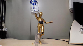 Illustration for article titled R2-D2 Gets Seriously Badass